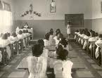 20100909024440-aula-antigua.jpg